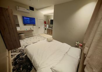 استديو بدخول ذاتي وسرير مريح 