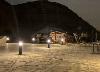 مزرعة ببيت شعر 