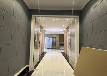 استديو هادئ بسرير ماستر 