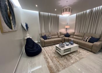 شقة بدخول ذاتي وتصميم أنيق 