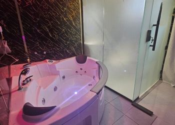 استديو بسرير ماستر ودخول ذاتي