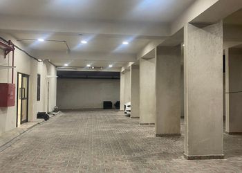 شقة بصالة وغرفة نوم دخول ذاتي 