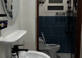 استديو بسرير ماستر وجلسة جانبية