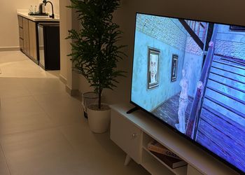 استديو راقي بدخول ذاتي 