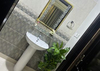استديو بدخول ذاتي 