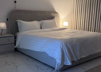 استديو هادئ بسرير ماستر 
