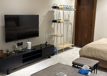 استديو هادئ بسرير ماستر 