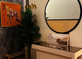 شقة بصالة وغرفتين نوم 