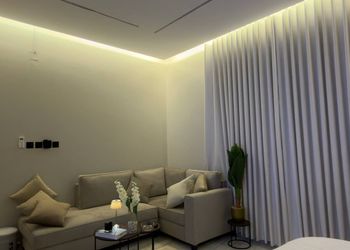 استديو بتصميم هادئ وسرير مريح 