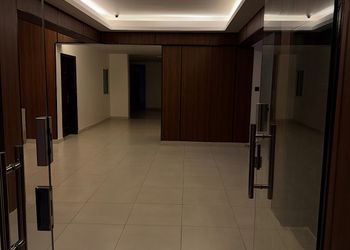 استديو بثلاث اسره فردية