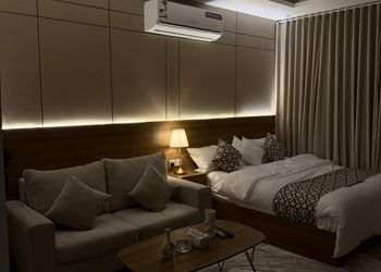 استديو بسرير ماستر ودخول ذاتي