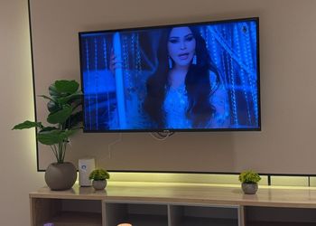 استديو بسرير ماستر وجلسة جانبية