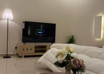 استديو بسرير ماستر