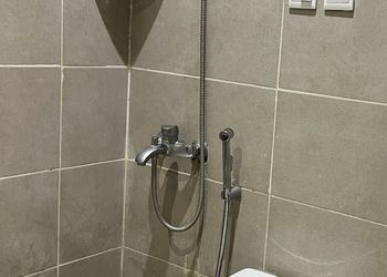 استديو هادئ بسرير ماستر 