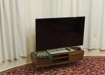 شاليه بجلسة خارجية ومسبح 