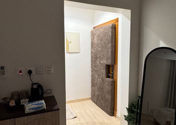 استديو بسرير ماستر ودخول ذاتي