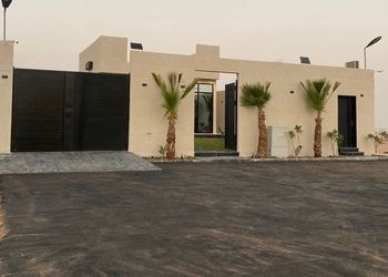 شاليه بمسبح