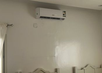 شقة بصالة وغرفة نوم