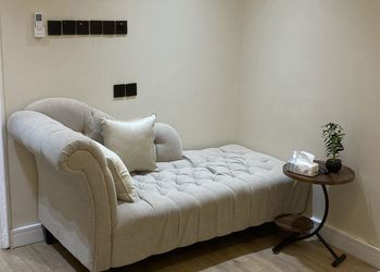 استديو بسرير ماستر ودخول ذاتي