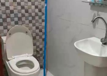 استديو بأثاث مريح وبسيط 