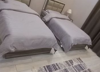 شاليه بمسبح خارجي وألعاب مائية