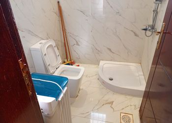 شاليه بجلسة خارجية ومسبح 