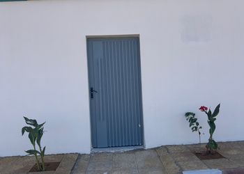 استديو بسريرين فردية