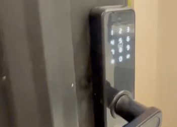 استديو هادئ بسرير ماستر 