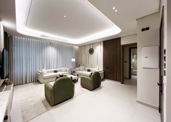 شقة بتصميم فاخر و دخول ذاتي 