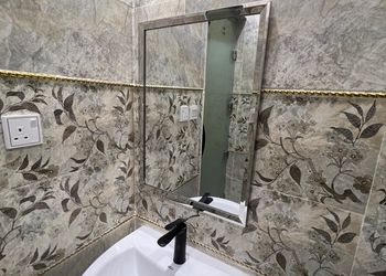 استديو بدخول ذاتي