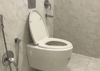 استديو بسريرين وجلسة جانبية