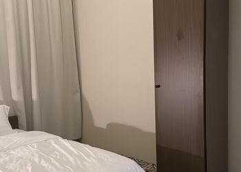 شقة بغرفة ماستر وصالة 
