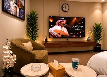 استديو بسرير ماستر