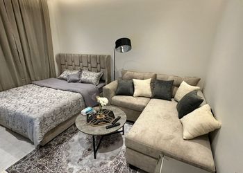 استديو بسرير ماستر ودخول ذاتي