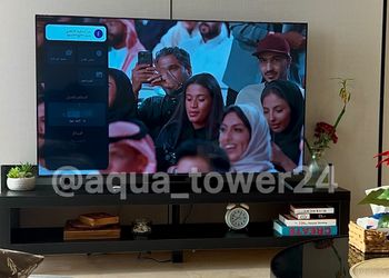 شقة ببلكونة مطلة على البحر 