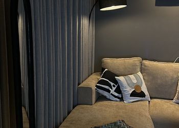 استديو انيق بدخول ذاتي