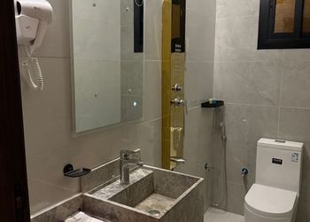 استديو بسرير ماستر ودخول ذاتي