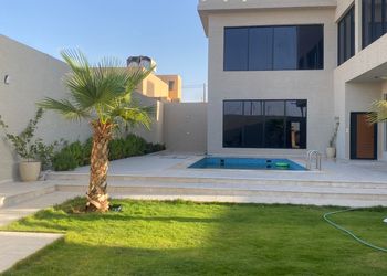 شاليه بمسبح