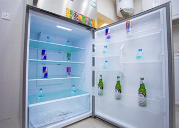 شقة بدخول ذاتي وغرفتين نوم