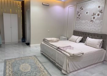 شالية بمسبح ألعاب مائية 