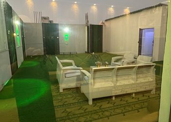 استراحة بجلسة خارجية و مجالس