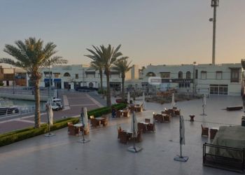 شاليه بإطلاله على البحر