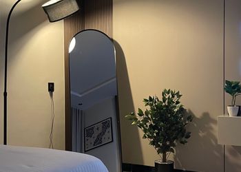 استديو بتصميم أنيق ودخول ذاتي
