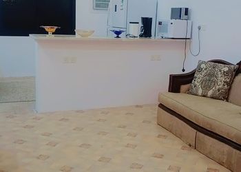 شقة بغرفتين نوم وغرفة جلوس 