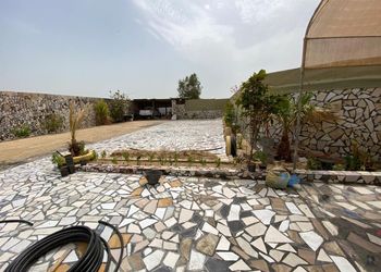 استراحة بمسطح  أخضر