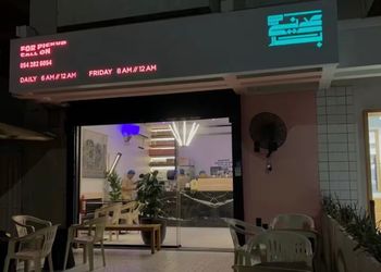 شقة بفرفة نوم وصالة 