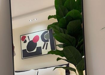 شقة بغرفة معيشة وغرفة نوم 