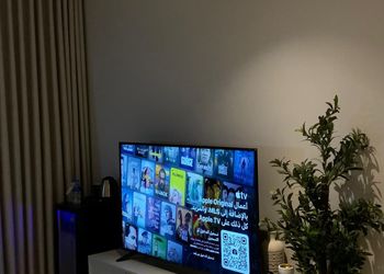 استديو بسرير ماستر وجلسة جانبية