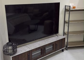 استديو بسرير ماستر