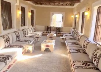 مزرعة بفيلا تراثية مودرن و إسطبل
